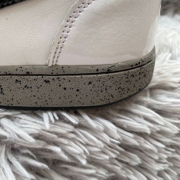 Nike  Ebernon Low White Cement 2019 - CK0034-100 Men’s Size 8.5 Pre Owned - Picture 8 of 16